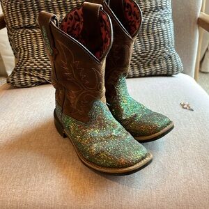 Smoky Mountain cowgirl boots size 12.5 Glitter
